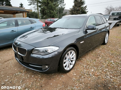 BMW Seria 5 525d xDrive Luxury Line