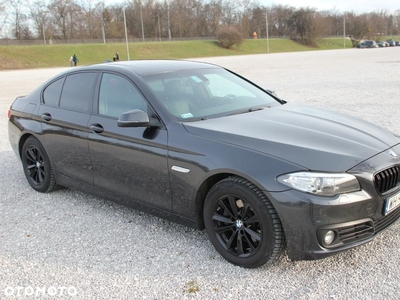 BMW Seria 5 528i xDrive