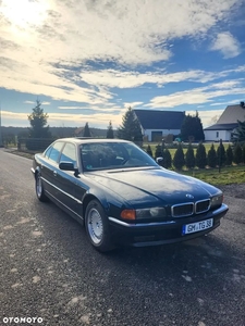 BMW Seria 7 728i L