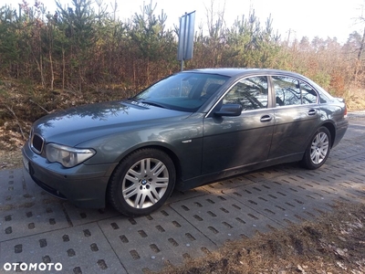 BMW Seria 7 745i