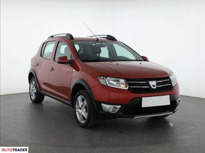 Dacia Sandero 0.9 88 KM 2013r. (Piaseczno)