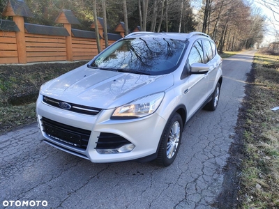 Ford Kuga 2.0 TDCi 2x4 Titanium