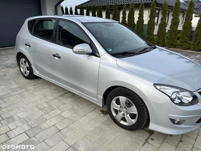 Hyundai I30 1.4 Base +