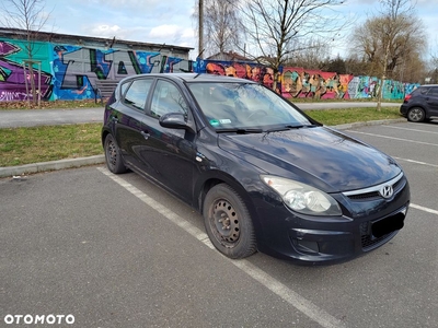 Hyundai I30 1.4 blue Classic