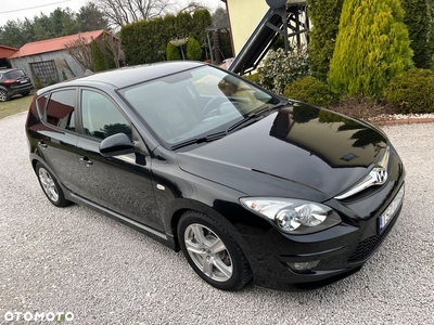 Hyundai I30 1.6 CRDI FIFA WM Edition