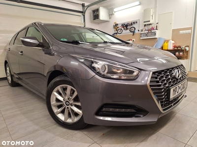 Hyundai i40 i40cw 1.6 Fifa World Cup Edition