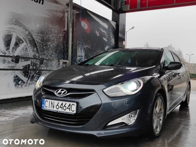 Hyundai i40 i40cw 1.7 CRDi Automatik Fifa World Cup Edition