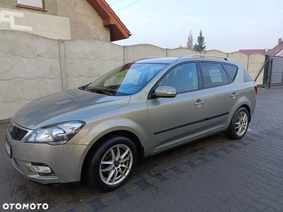 Kia Ceed Cee'd 1.6 Crdi Comfort +