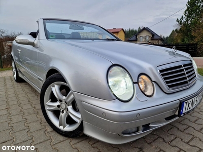 Mercedes-Benz CLK 320