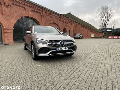 Mercedes-Benz GLC 300 Coupe 4Matic 9G-TRONIC AMG Line