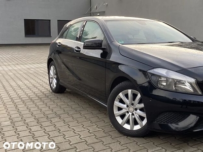 Mercedes-Benz Klasa A 180 (BlueEFFICIENCY)