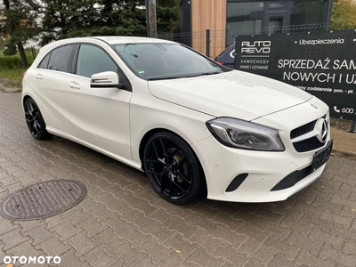 Mercedes-Benz Klasa A 180 (BlueEFFICIENCY) 7G-DCT Style