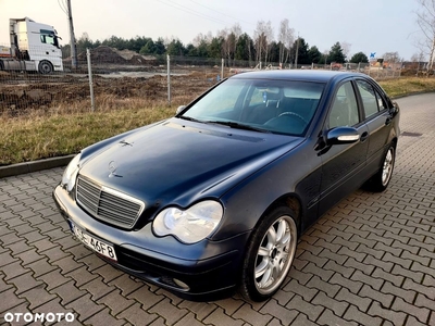 Mercedes-Benz Klasa C 180 Classic