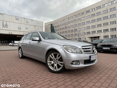 Mercedes-Benz Klasa C 320 T CDI DPF 7G-TRONIC Avantgarde