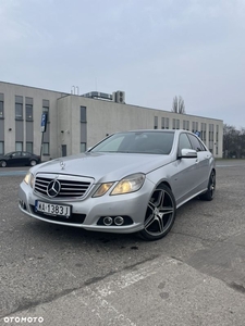 Mercedes-Benz Klasa E 220 T BlueTEC 9G-TRONIC Elegance