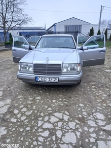 Mercedes-Benz W124 (1984-1993)