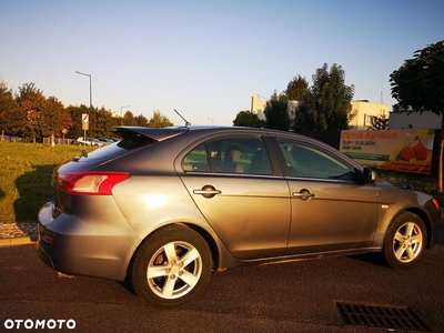 Mitsubishi Lancer 1.8 Intense