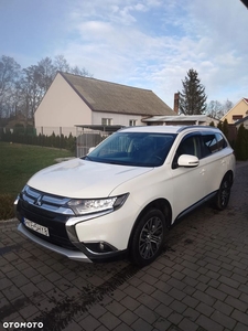 Mitsubishi Outlander 2.2 DID Intense + 4WD