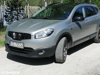 Nissan Qashqai+2