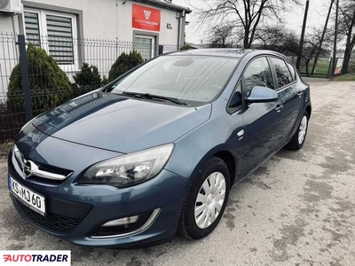 Opel Astra 1.4 benzyna 140 KM 2013r. (łowicz)