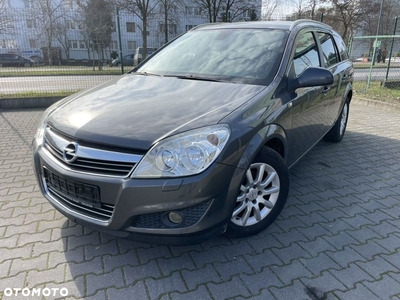 Opel Astra 1.6 Caravan Edition