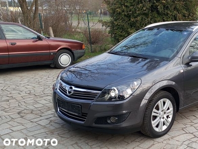 Opel Astra 1.6 Cosmo