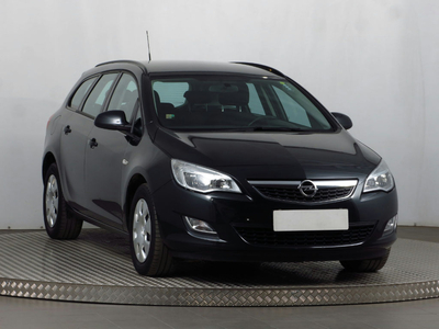 Opel Astra 2011 1.7 CDTI 168310km Kombi
