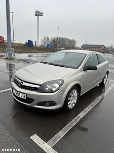 Opel Astra GTC 1.9 CDTI DPF Sport