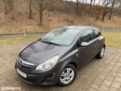 Opel Corsa 1.2 16V Cosmo
