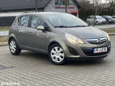 Opel Corsa 1.2 16V Edition / Active