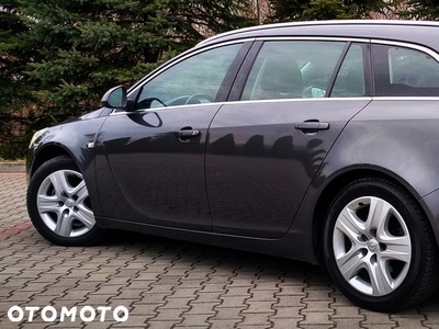 Opel Insignia 1.8 Sports Tourer Edition