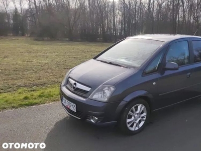 Opel Meriva 1.6 Essentia MTA