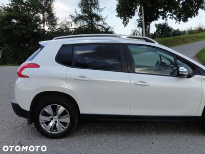 Peugeot 2008 1.2 Pure Tech Style S&S