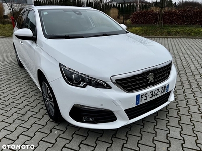 Peugeot 308 SW BlueHDi 130 EAT8 Stop & Start Allure Pack