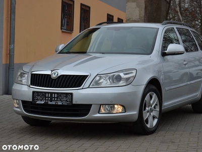 Skoda Octavia Combi 1.6 TDI DPF DSG Elegance