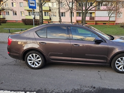 Skoda Octavia III Polski salon wersja Elegance 1.4 TSI