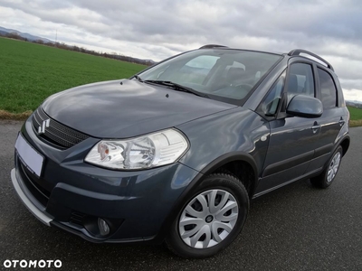 Suzuki SX4 1.6 GS / Premium