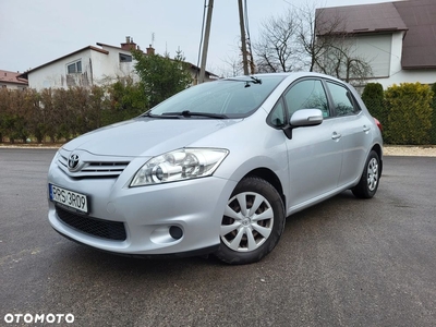 Toyota Auris 1.33 VVT-i Active