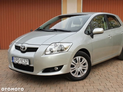 Toyota Auris 1.6 VVT-i Sol MM