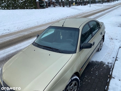 Toyota Avensis 1.6 Terra