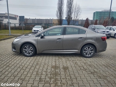 Toyota Avensis 1.8 Active