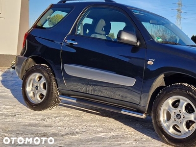 Toyota RAV4 1.8 VVT-i Terra 2WD