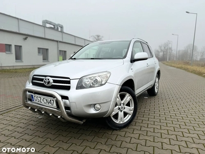 Toyota RAV4 2.2 D-4D X