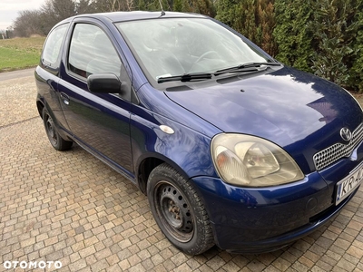 Toyota Yaris 1.0 Pak1