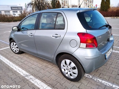 Toyota Yaris 1.33 Luna