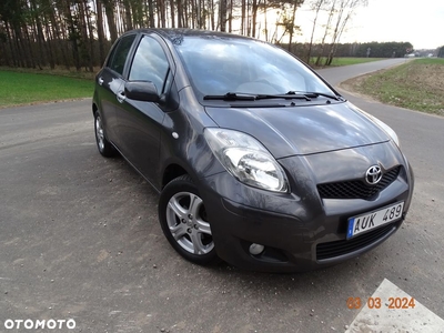 Toyota Yaris 1.33 VVT-i Cool+