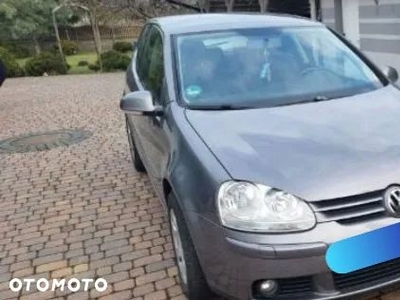 Volkswagen Golf V 1.6 Q-Line