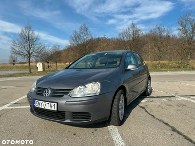 Volkswagen Golf V 1.9 TDI Trendline