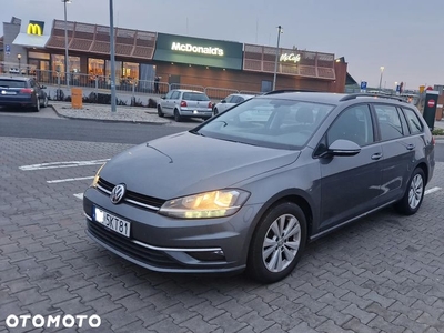 Volkswagen Golf VII 1.6 TDI BMT Comfortline