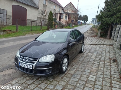 Volkswagen Jetta 1.6 Trendline